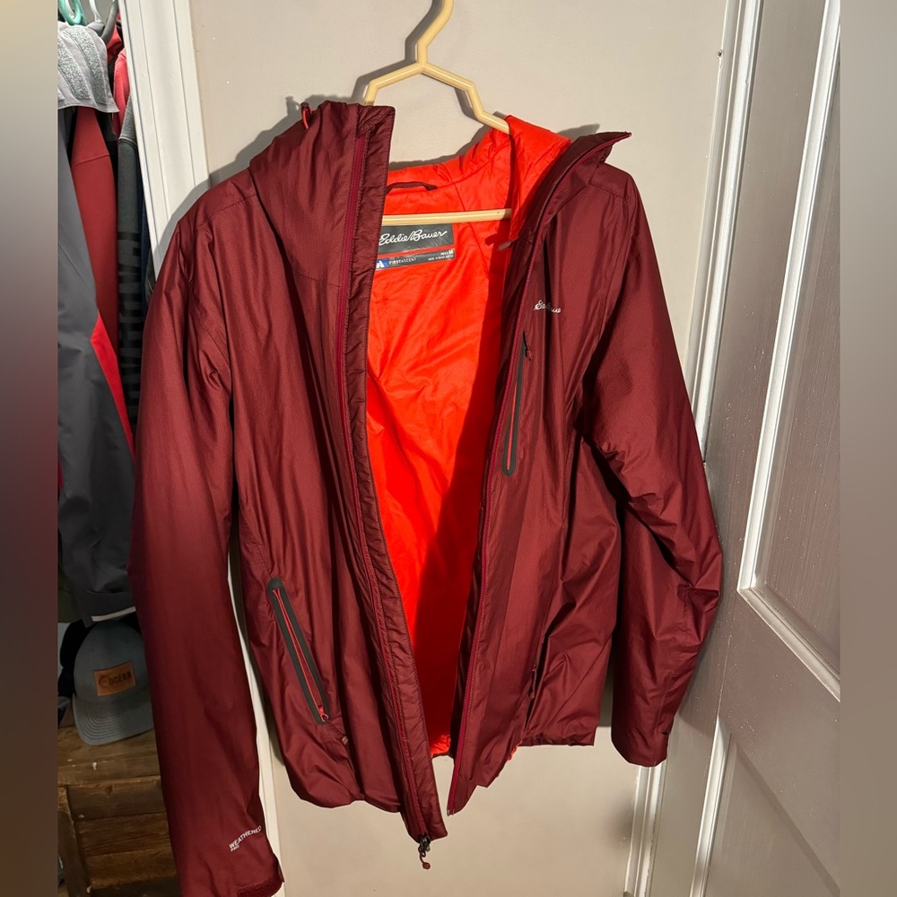 Eddie Bauer Men’s Snowboarding Jacket Medium-Red